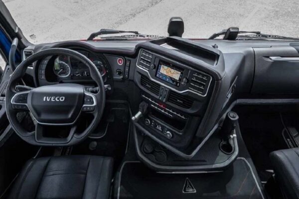 کامیون کشنده_IVECO S-WAY - Image 3